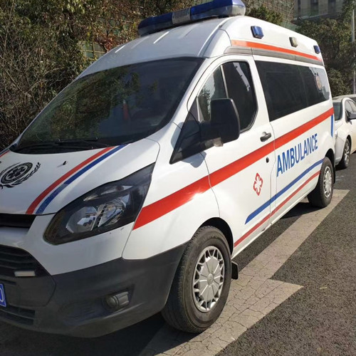 景泰品质救护车出租,为您的健康出行负责