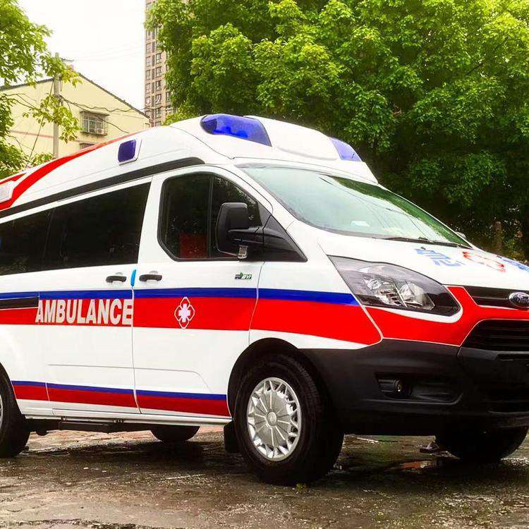 景泰重症监护救护车出租护送返乡